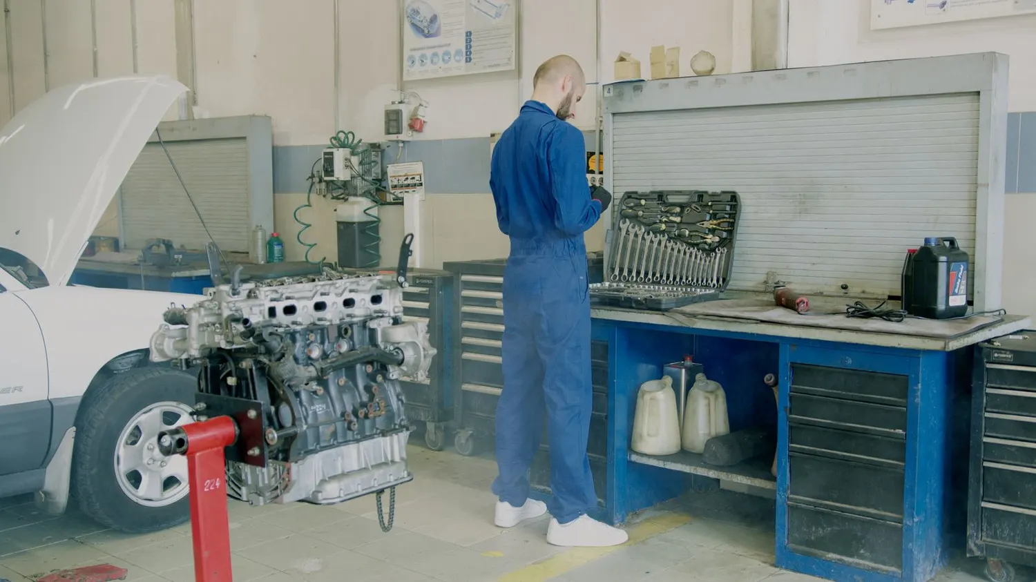 Why Is My Car Not Starting? Common Problems to Check — Car Problems