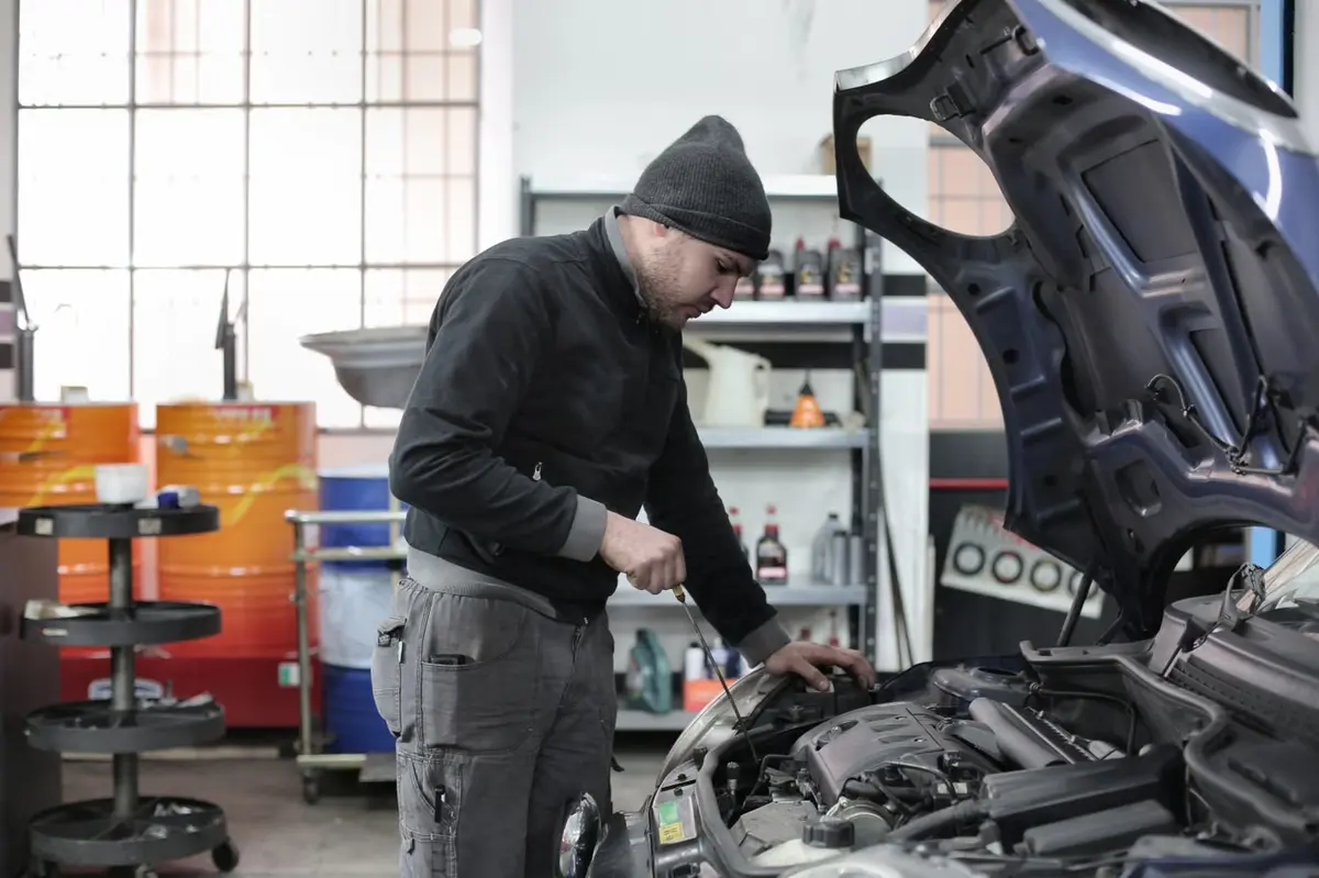 Why Is My Car Fuel Average Low? Common Causes — Car Problems